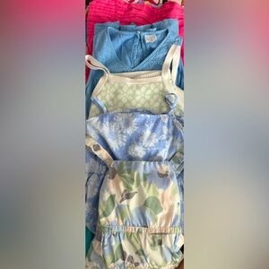 Girls summer dress / romper bundle 
Size: 11/12
Brand: Abercrombie Kids